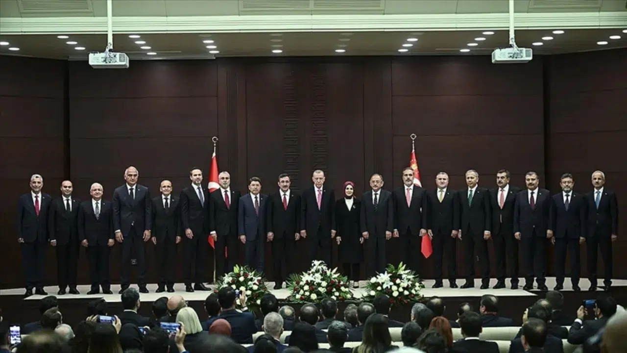 Mehmet Şimşek'in veda zamanı mı? Yerin gelecek isim bile belli oldu