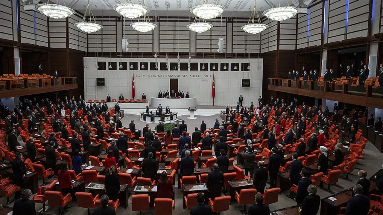 MHP'nin 'Terörsüz Türkiye' komisyonuna göndereceği 4 isim belli oldu