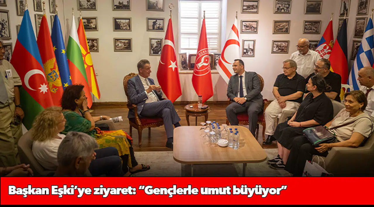 Hüsnü Bozkurt’tan Başkan Eşki’ye ziyaret: “Gençlerle umut büyüyor”