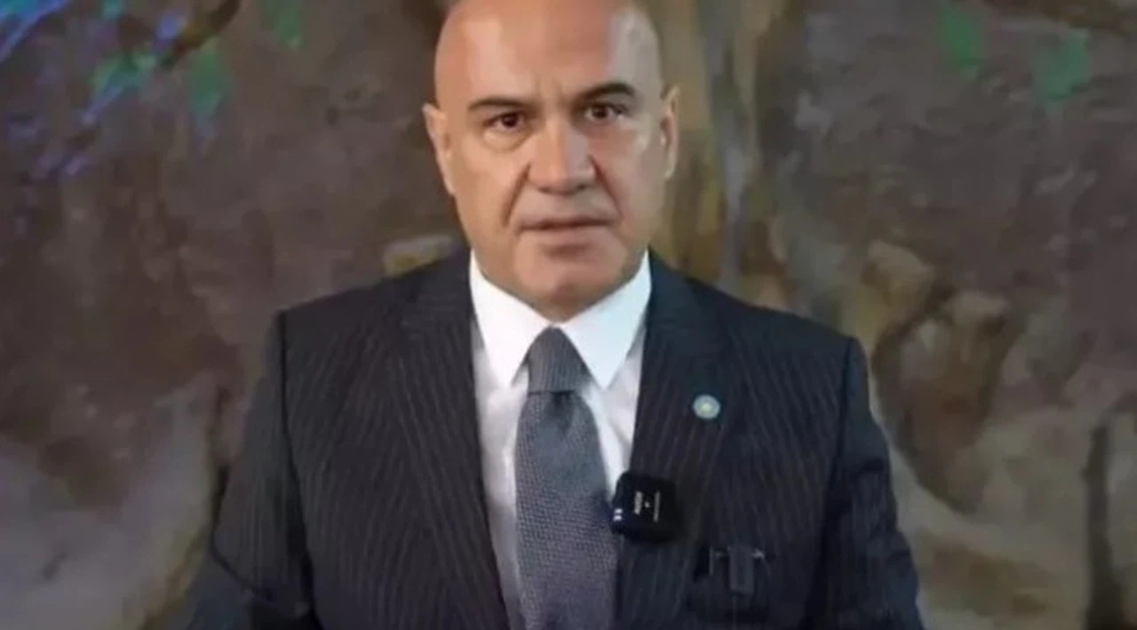 Turhan Çömez açıkladı: Bursa'da bir okulda 36 öğrenci LGS sınavında 500 tam puan almış