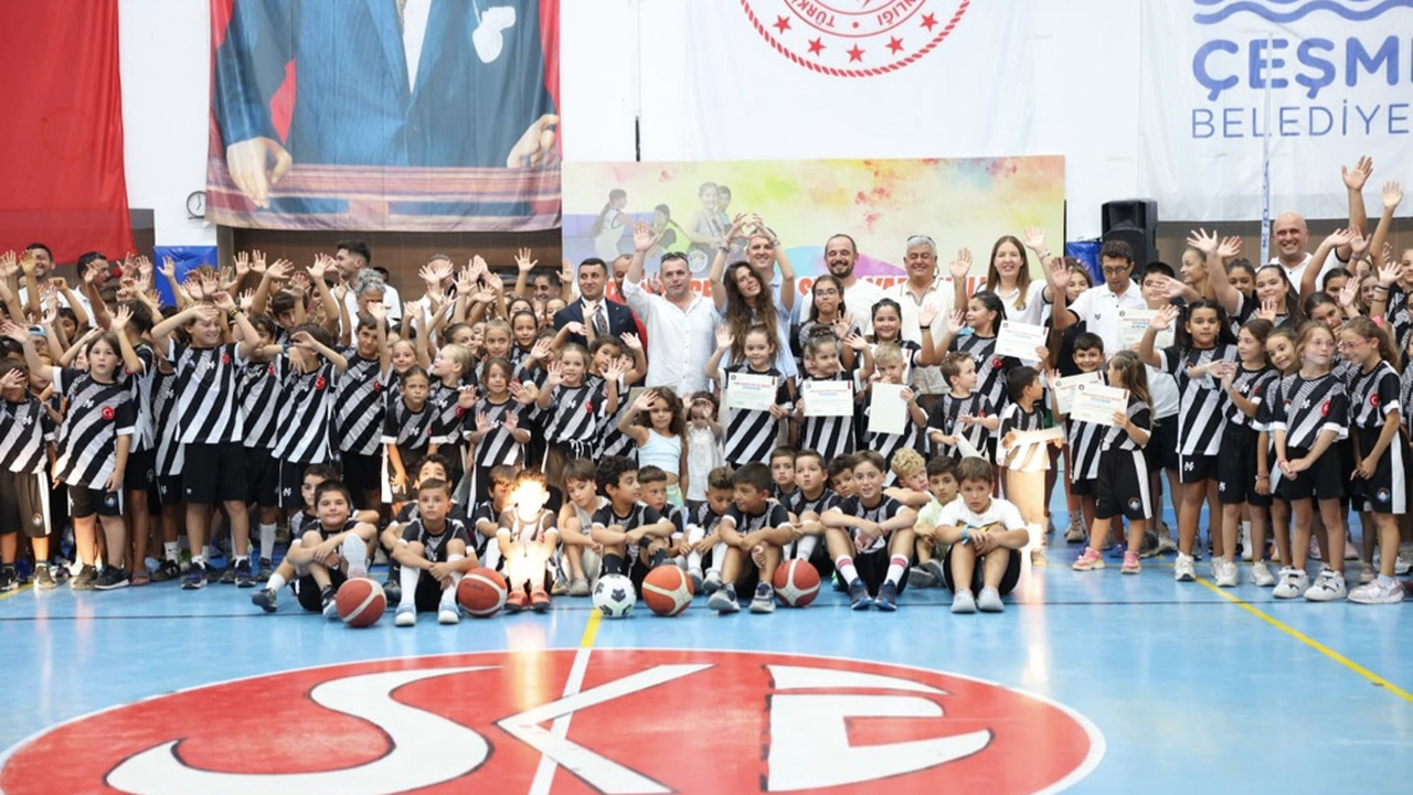 Çeşme Belediyesi Yaz Spor Okulu’nda sertifika coşkusu