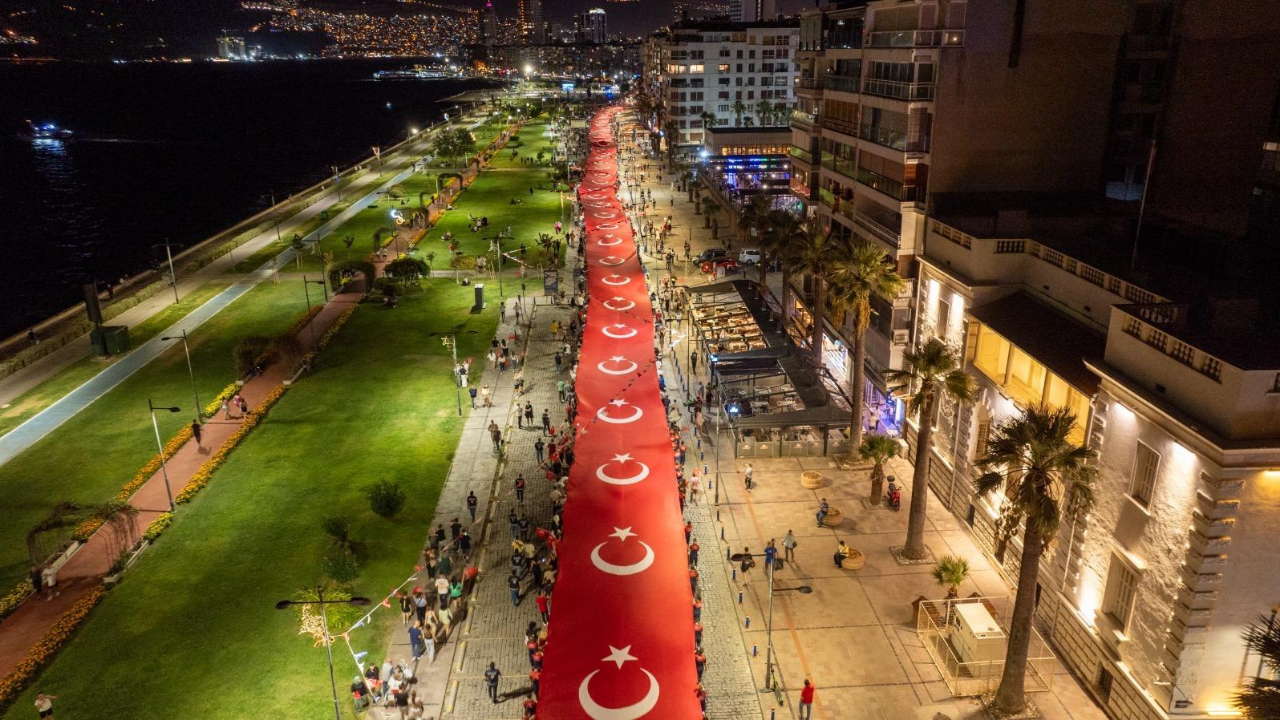 İzmir'in kurtuluşu coşkuyla kutlanacak