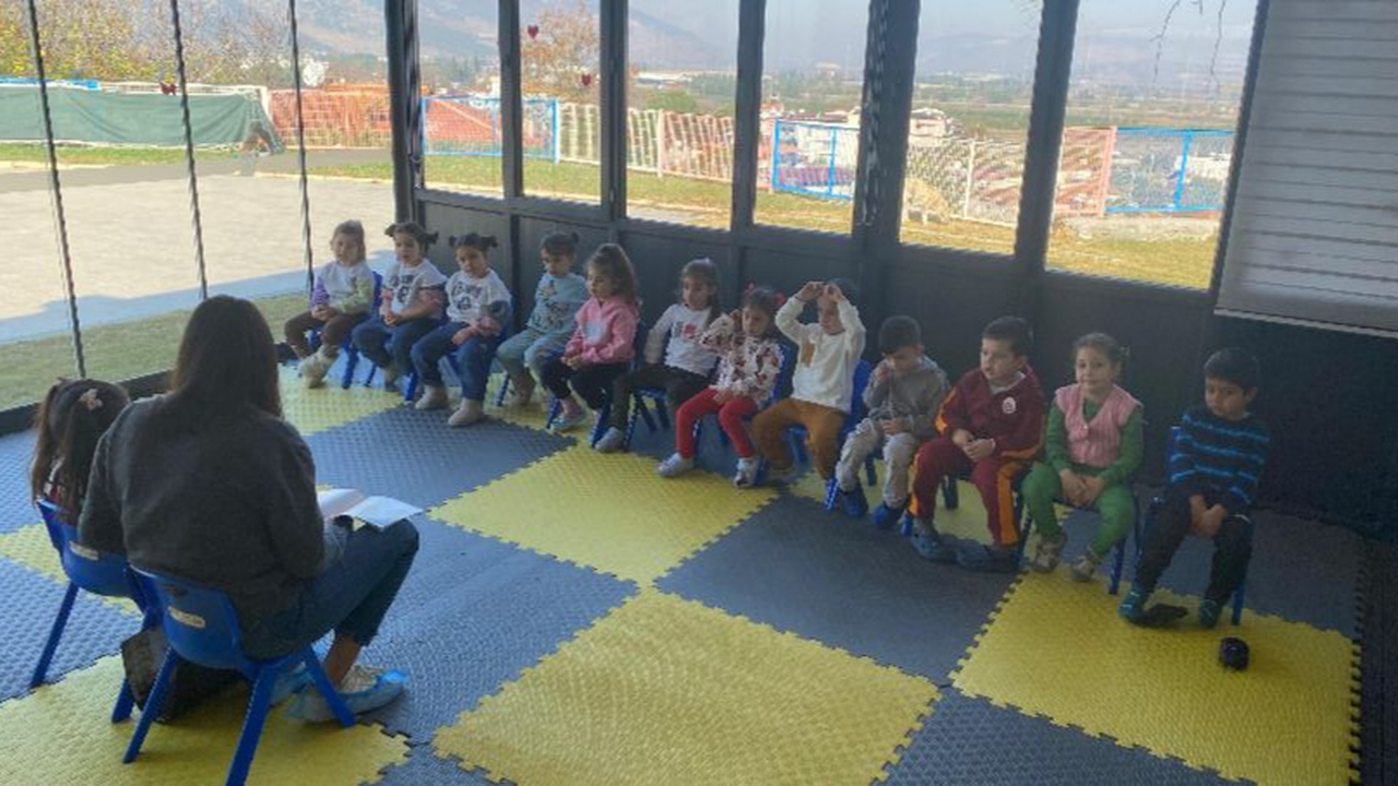 Efes Selçuk Belediyesi'nden minikler için anlamlı etkinlik, "Dersimiz Atatürk"