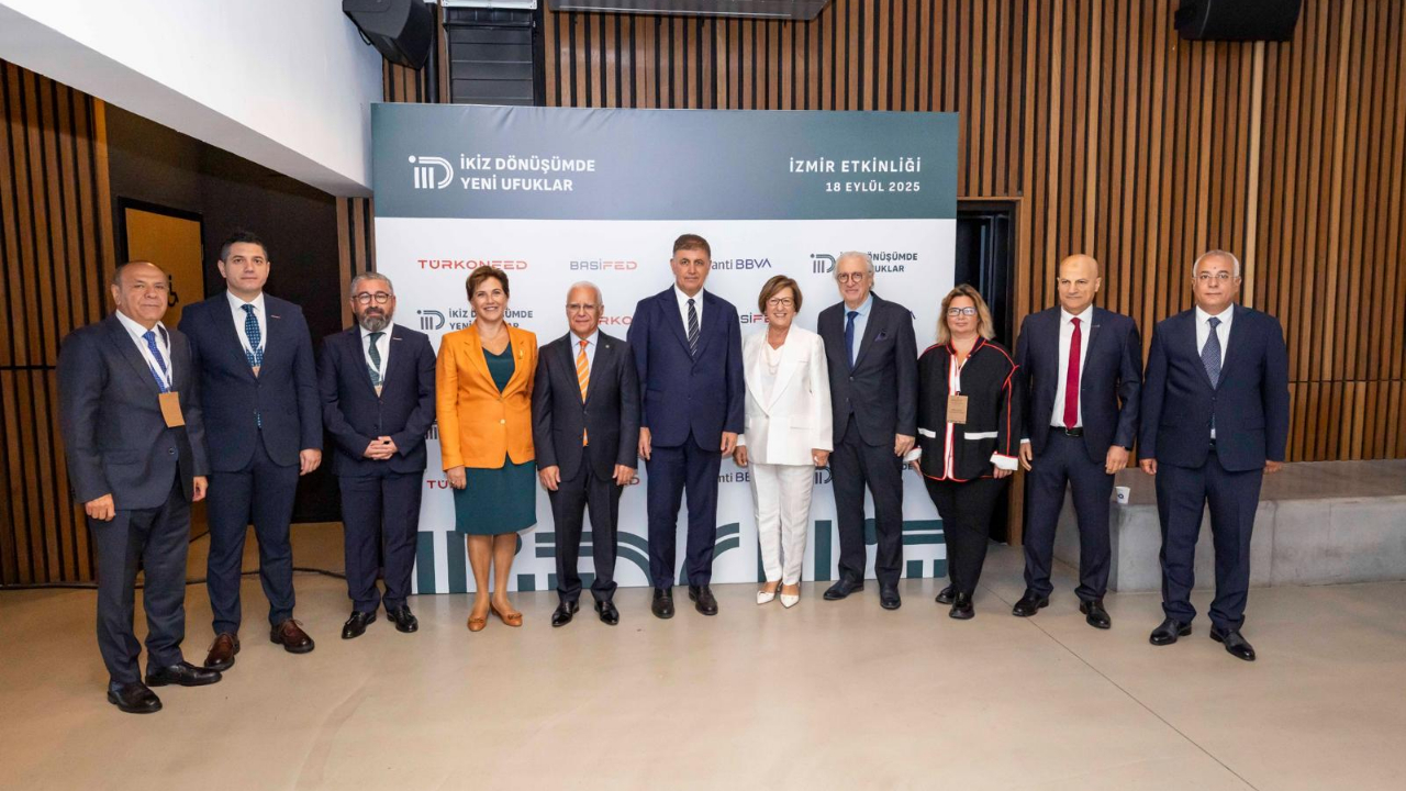 Başkan Tugay TÜRKONFED’in “İkiz Dönüşümde Yeni Ufuklar” toplantısını açtı