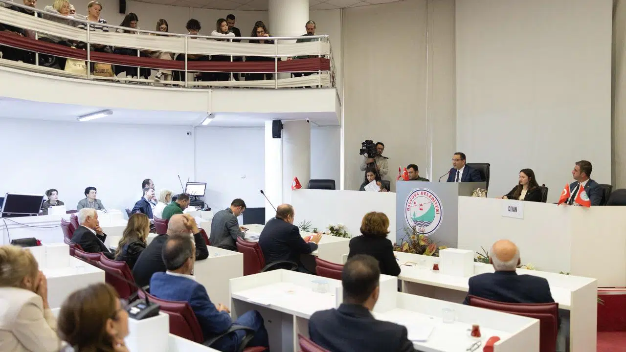 Balçova Belediyesi'nin 2 milyar liralık 2026 bütçesi oy birliğiyle kabul edildi