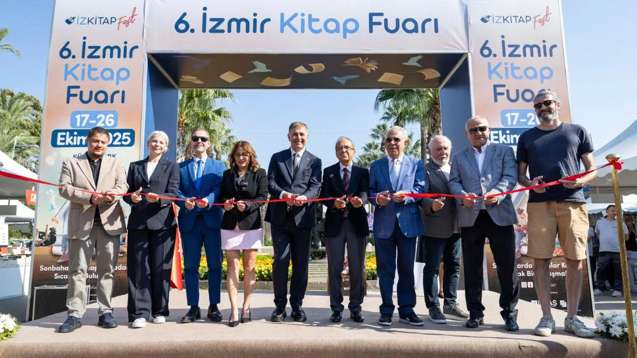 İzmir’de kitap ve edebiyat dolu 10 gün başladı