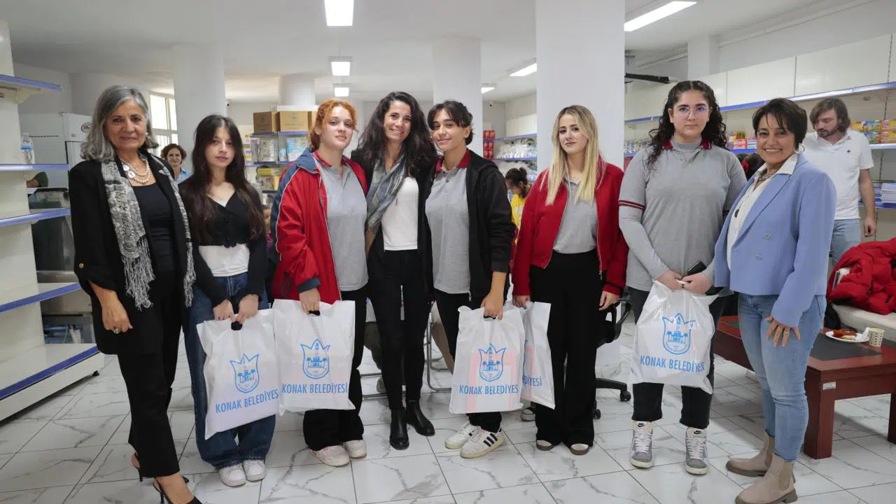 Konak’tan kız çocuklarına özel etkinlik
