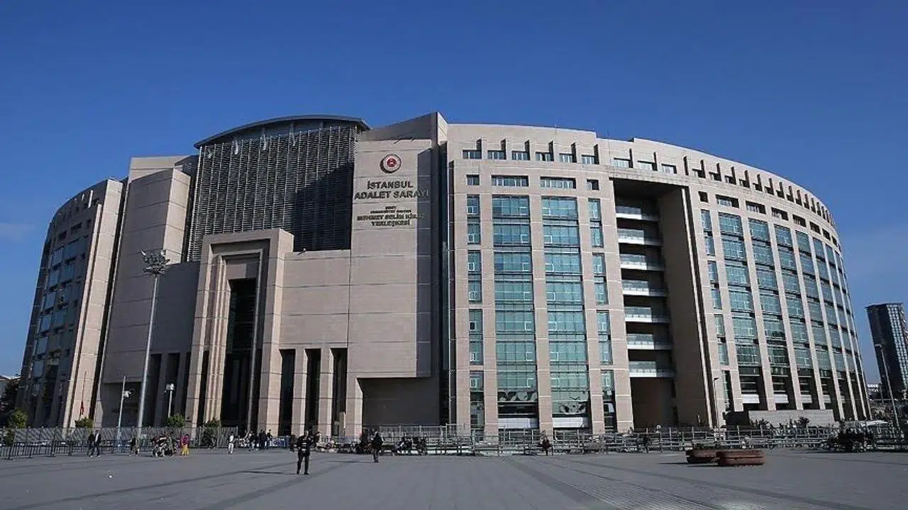 Son Dakika: Uyuşturucu operasyonunda evinden alınan ünlülerin isimleri belli oldu!
