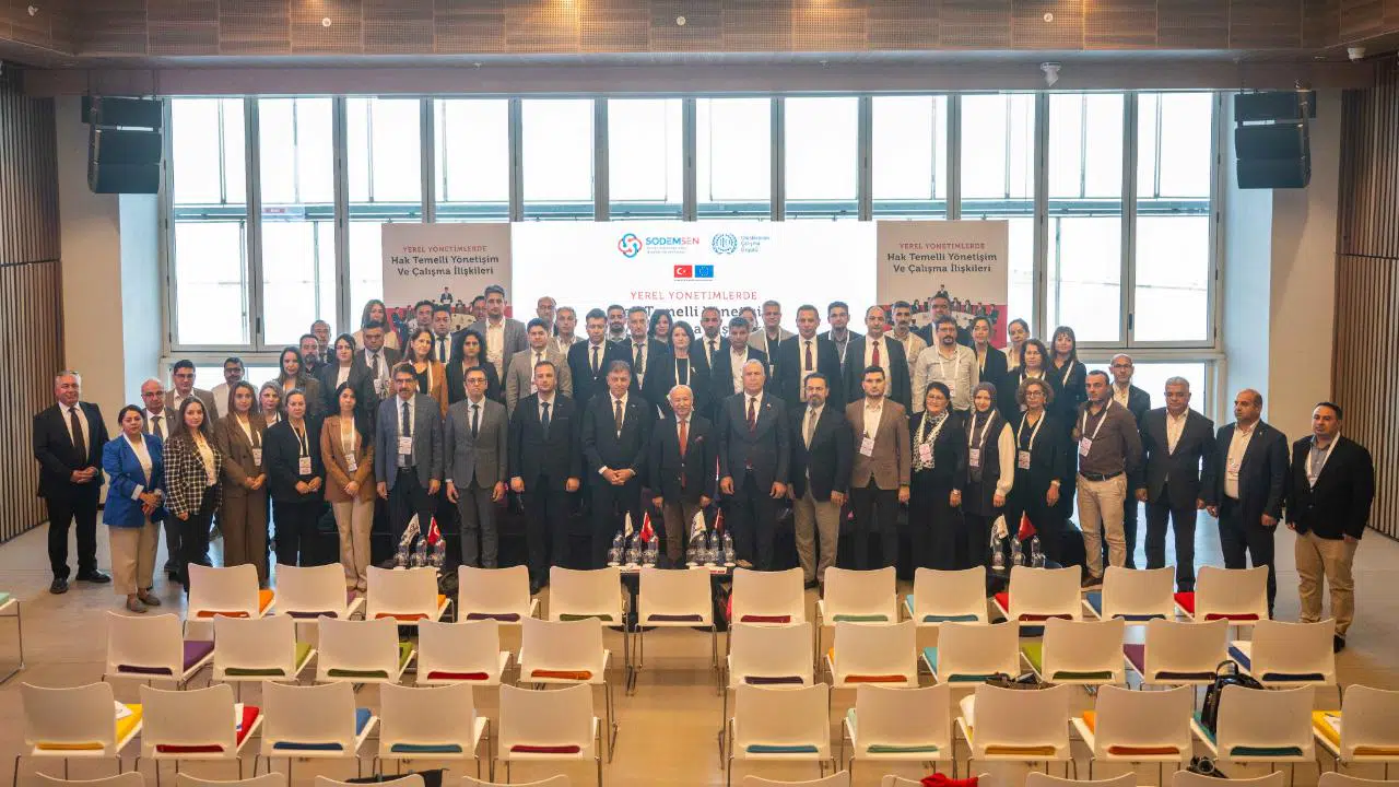 Başkan Eşki SODEMSEN çalıştayında konuştu:  “Sürdürülebilir belediyecilik için paylaşım şart”