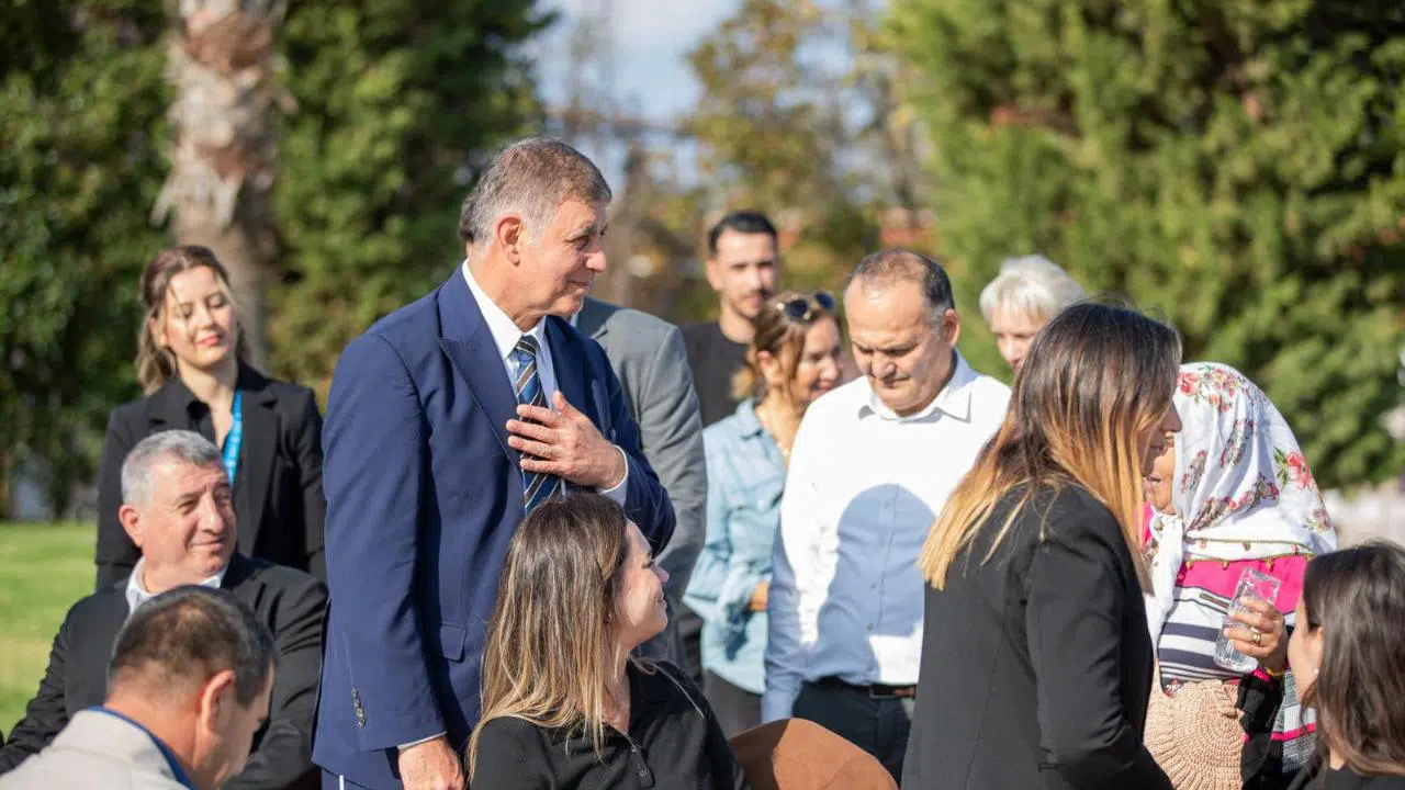 Başkan Tugay, Onur Günay'ın hayır yemeğine katıldı