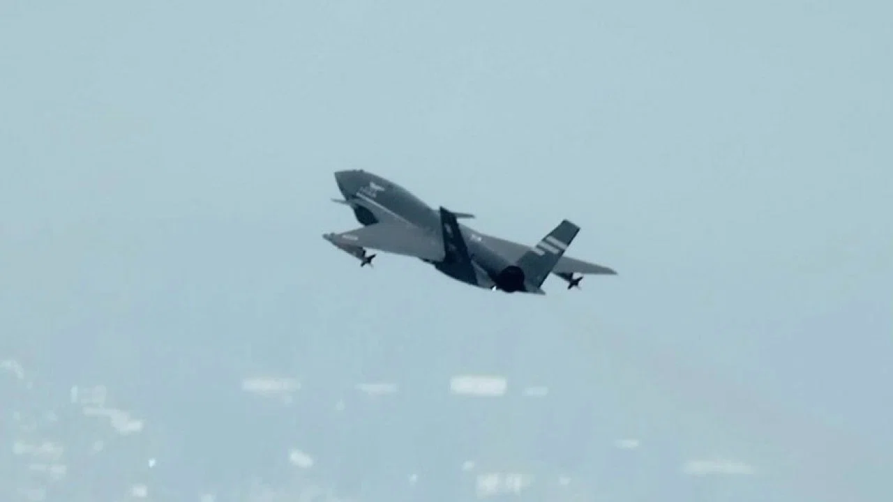 Bayraktar KIZILELMA’dan tarihi başarı... F-16’ya karşı simüle atışta tam isabet!