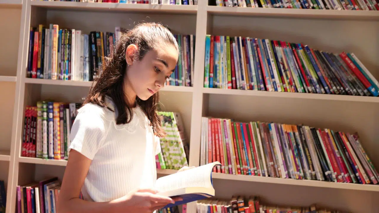 Buca'daki tarihi köşk çocuklar için bilgi yuvası oldu