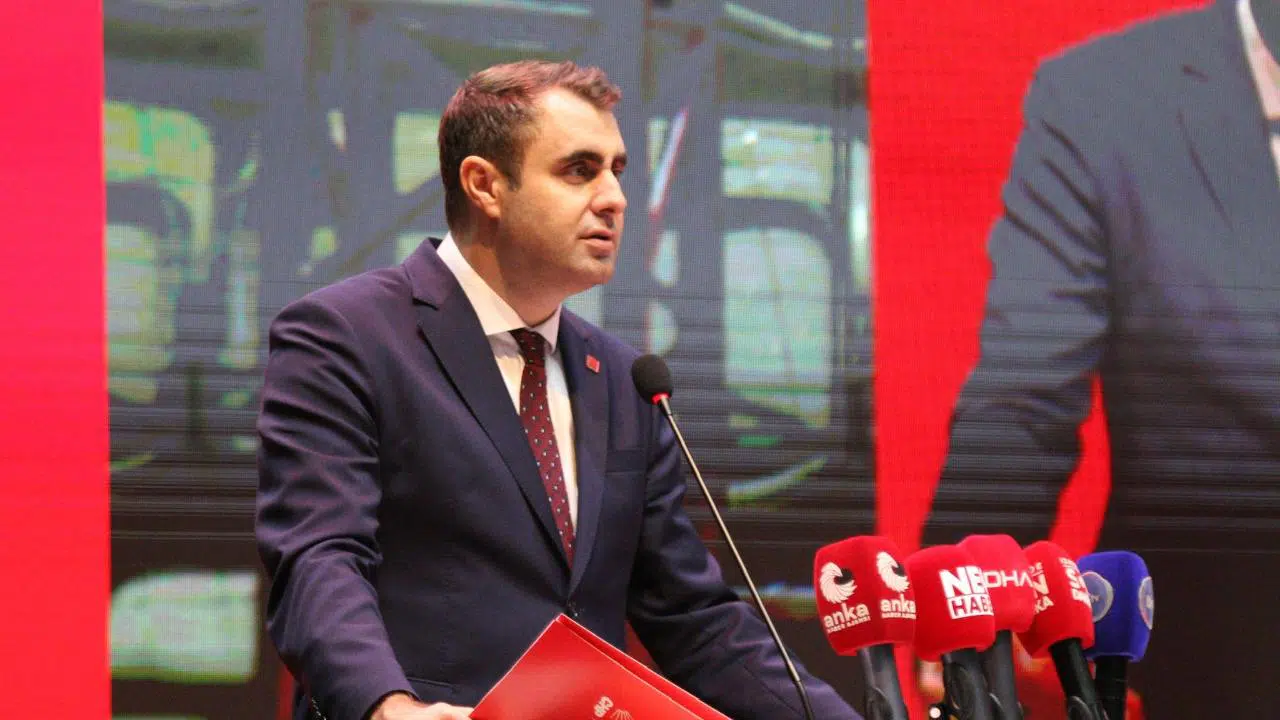 CHP İzmir İl Başkanı Güç'ten Kırkpınar'a Yanıt