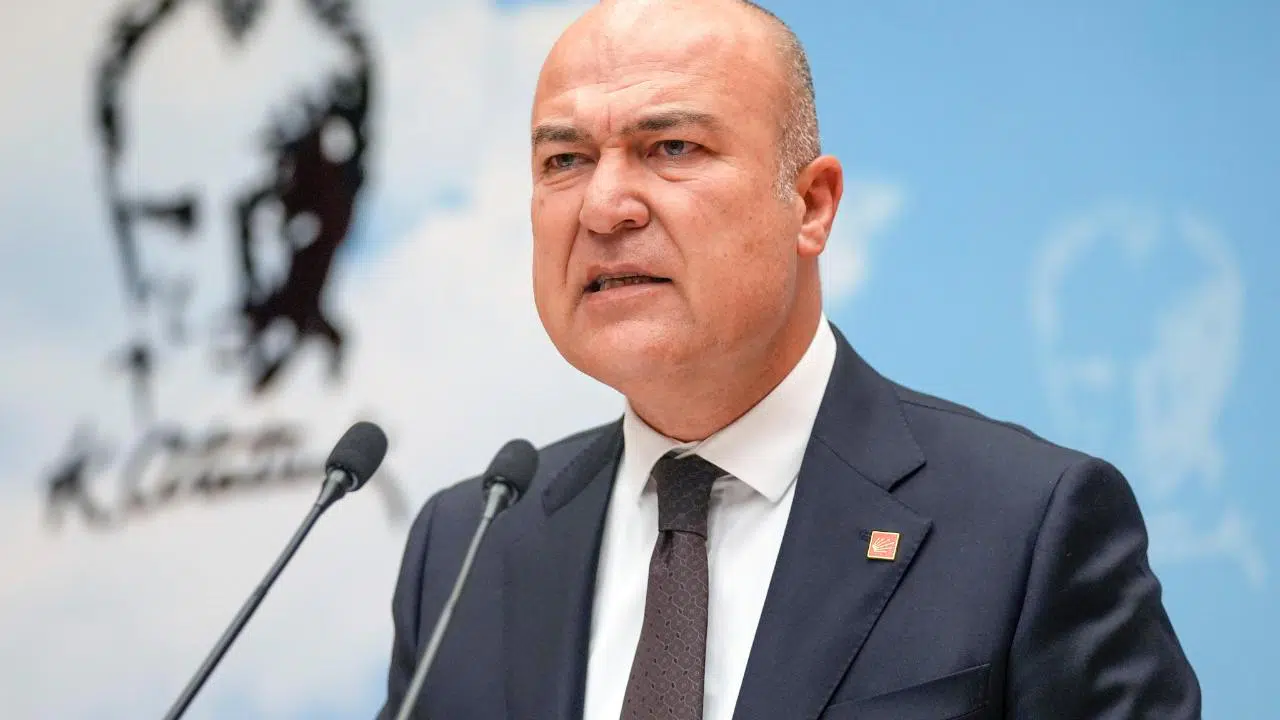 CHP’li Murat Bakan’dan Yaşar Güler ve Erhan Afyoncu’ya 5 teğmen tepkisi:  “Büyük hayal kırıklığı!”