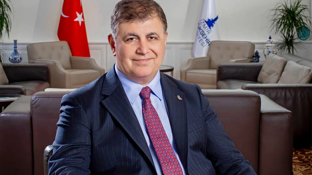 Dr. Cemil Tugay kimdir?