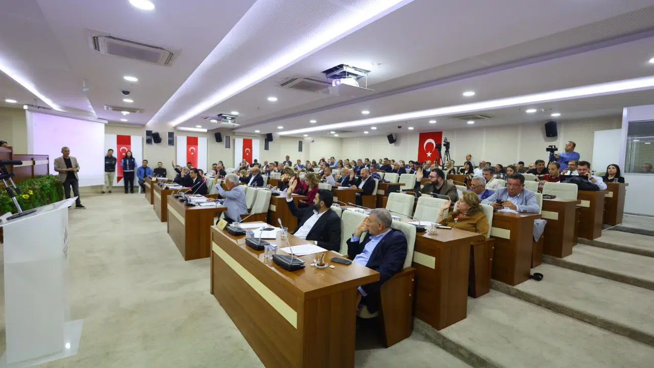 Karabağlar Meclisinde Gündem: Kentsel Dönüşüm