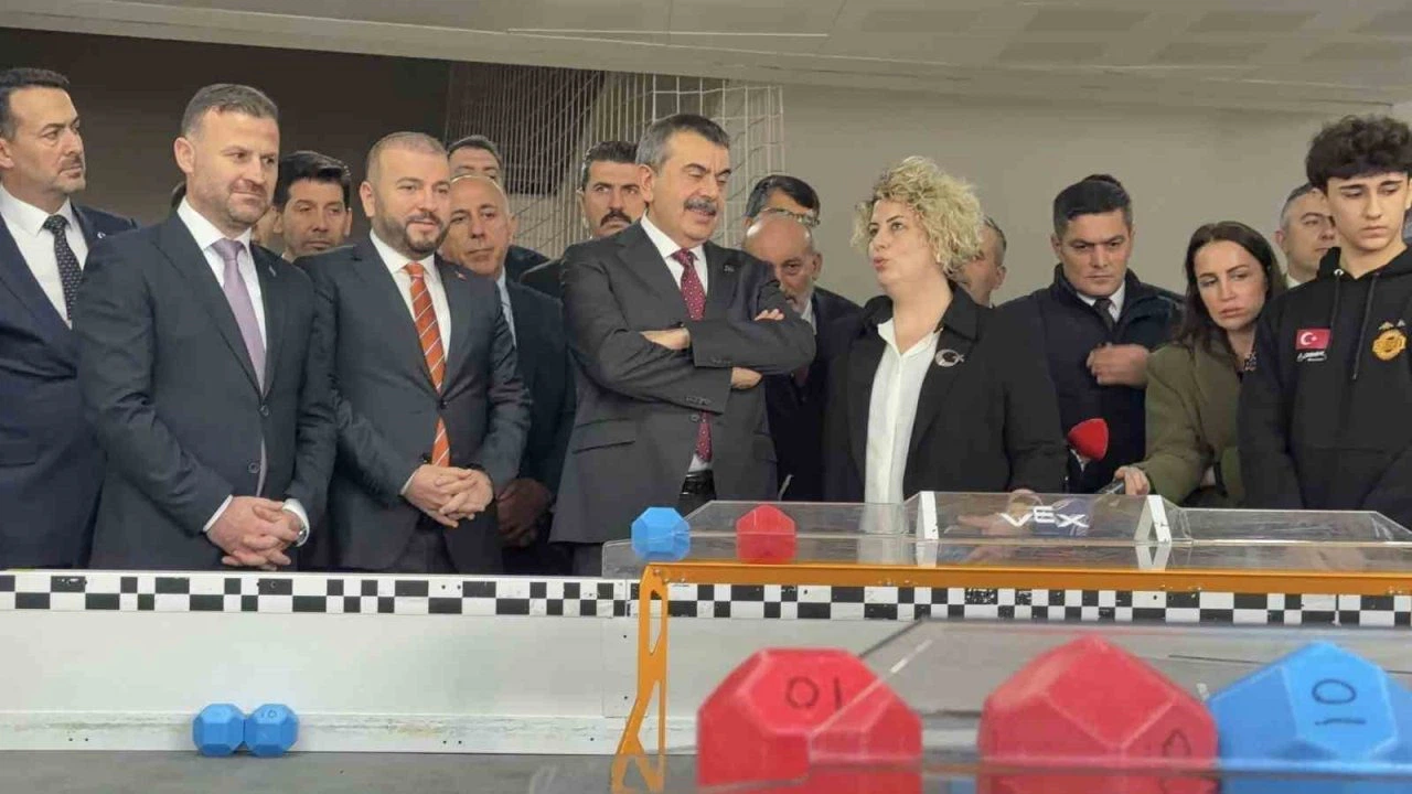Milli Eğitim Bakanı Tekin: "Arnavutköy’de 2 yıl içerisinde 21 okul tamamlanmış olacak"