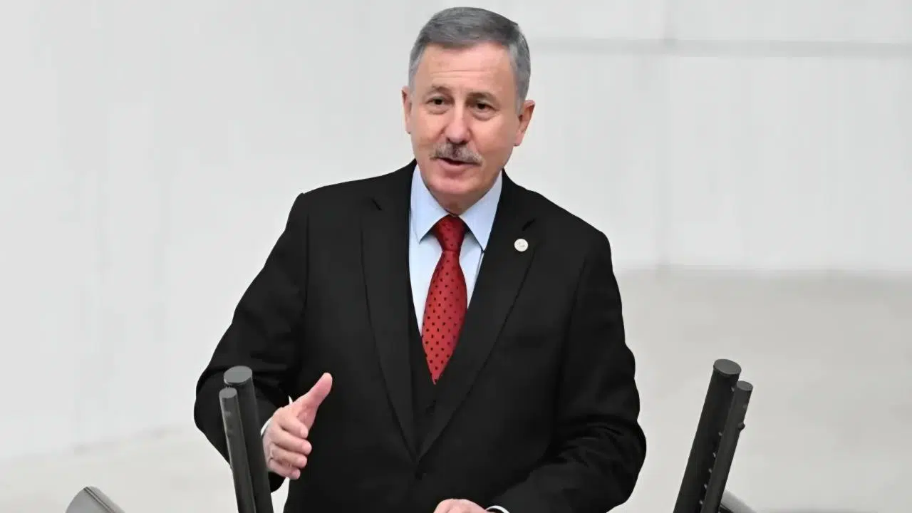 Gece Yarısı Zammına Sert Tepki: Özdağ'dan "Adalet" Çıkışı