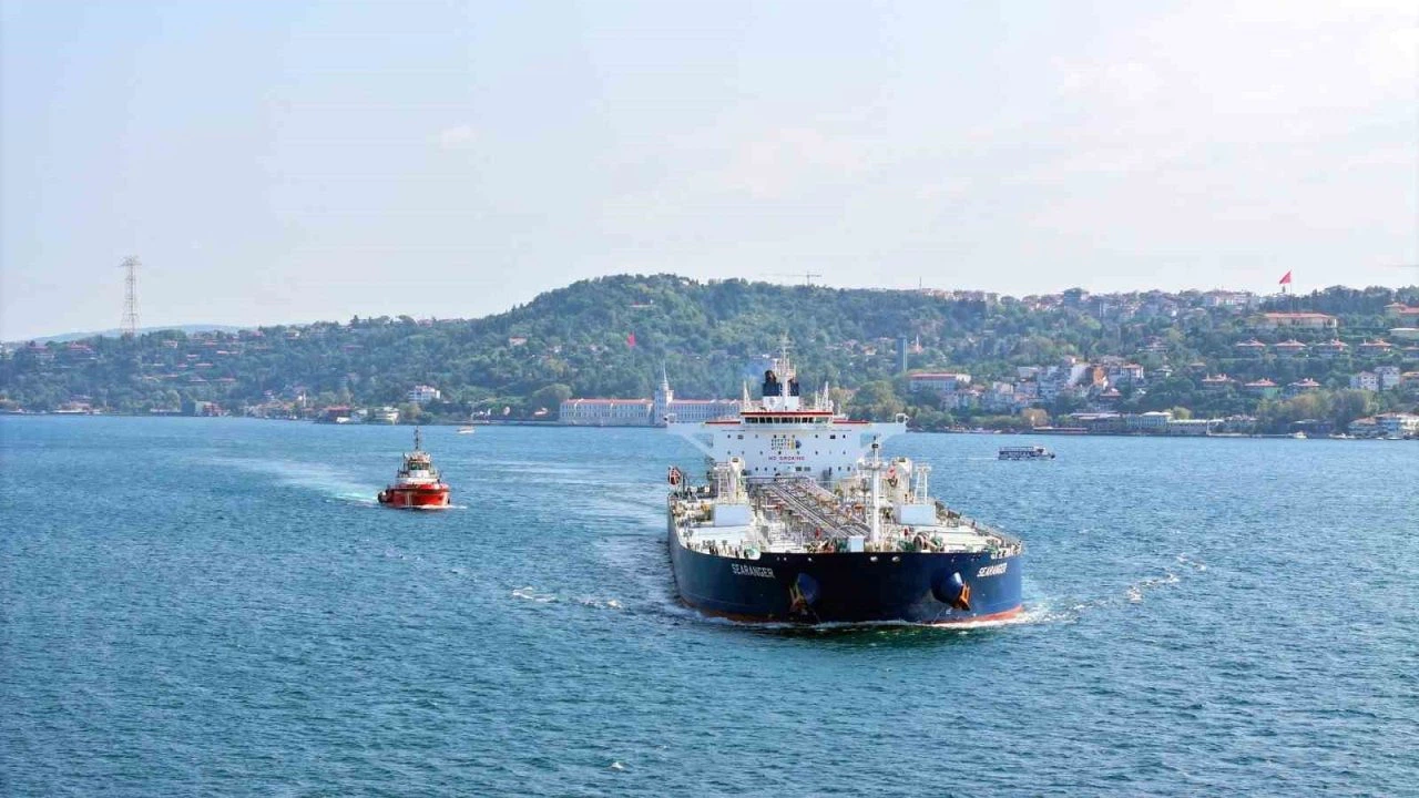 Bakan Uraloğlu: "Kıyı Emniyeti ekipleri 2025 yılında 199 can kurtarma operasyonu ile 631 kişiyi kurtardı"