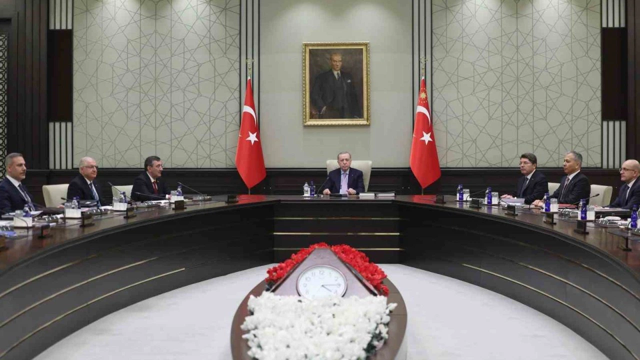 Cumhurbaşkanı Recep Tayyip Erdoğan başkanlığındaki yılın ilk Milli Güvenlik Kurulu (MGK) toplantısı Beştepe’de başladı