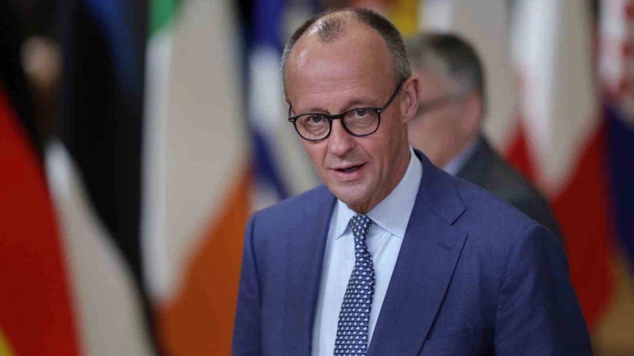 Danimarka Başbakanı Frederiksen: "(Grönland) Kırmızı çizgilerimiz tartışmaya açık değil"