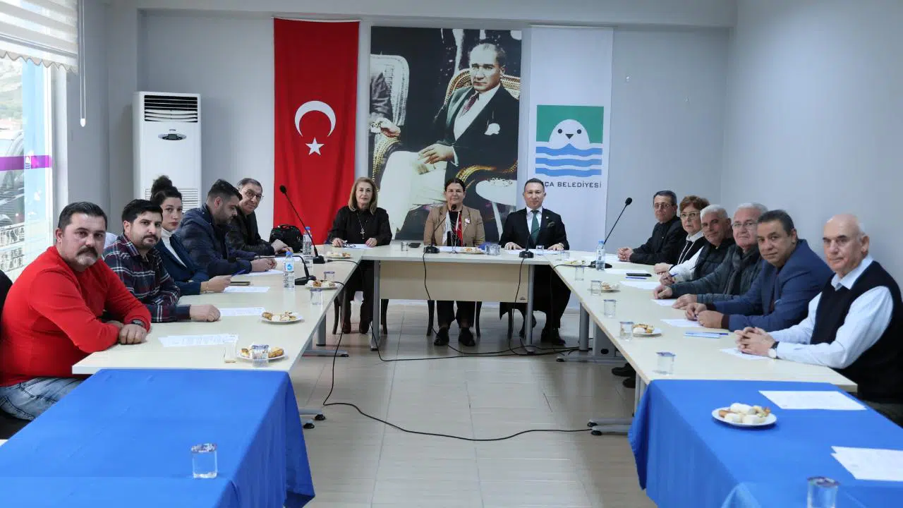 Foça Belediye Meclisi’nde olağanüstü ‘GDZ Elektrik’ toplantısı: Başkan Fıçı, ‘Sürecin takipçisiyiz!’
