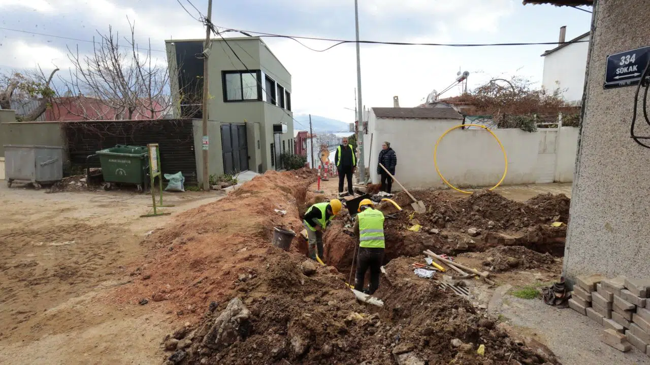 Konak’ın 4 mahallesinde daha doğal gaz devrimi