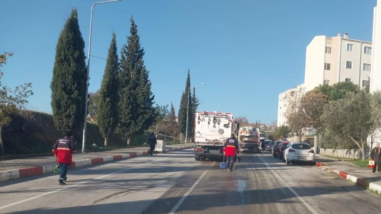 Menderes Belediyesi Yeni Yıla Sahada Girdi