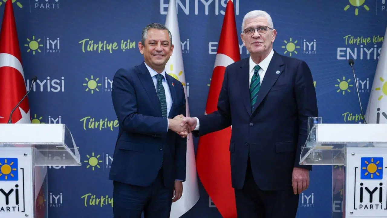 Özgür Özel'den Erdoğan'a teklif: 'Erken seçim yapılsın, kaybedersek siyaseti bırakırım'