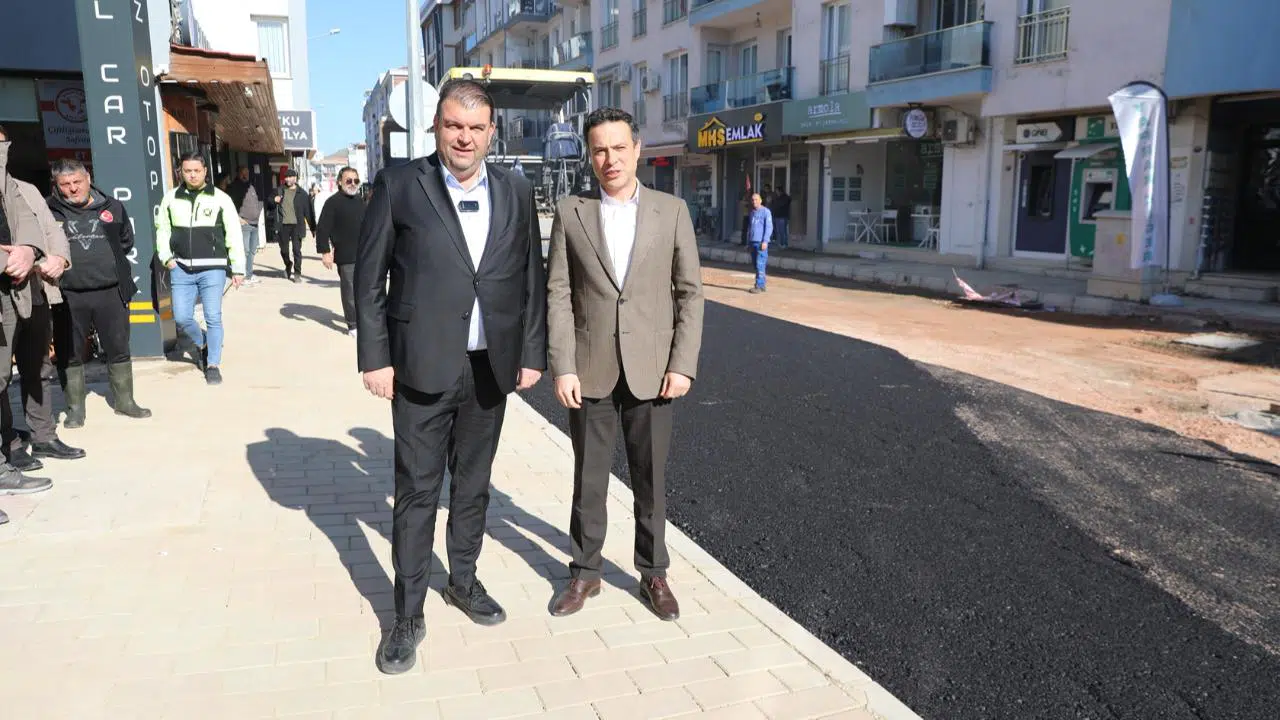 Temel Cingöz Caddesi'nde sona gelindi, esnafın yüzü güldü