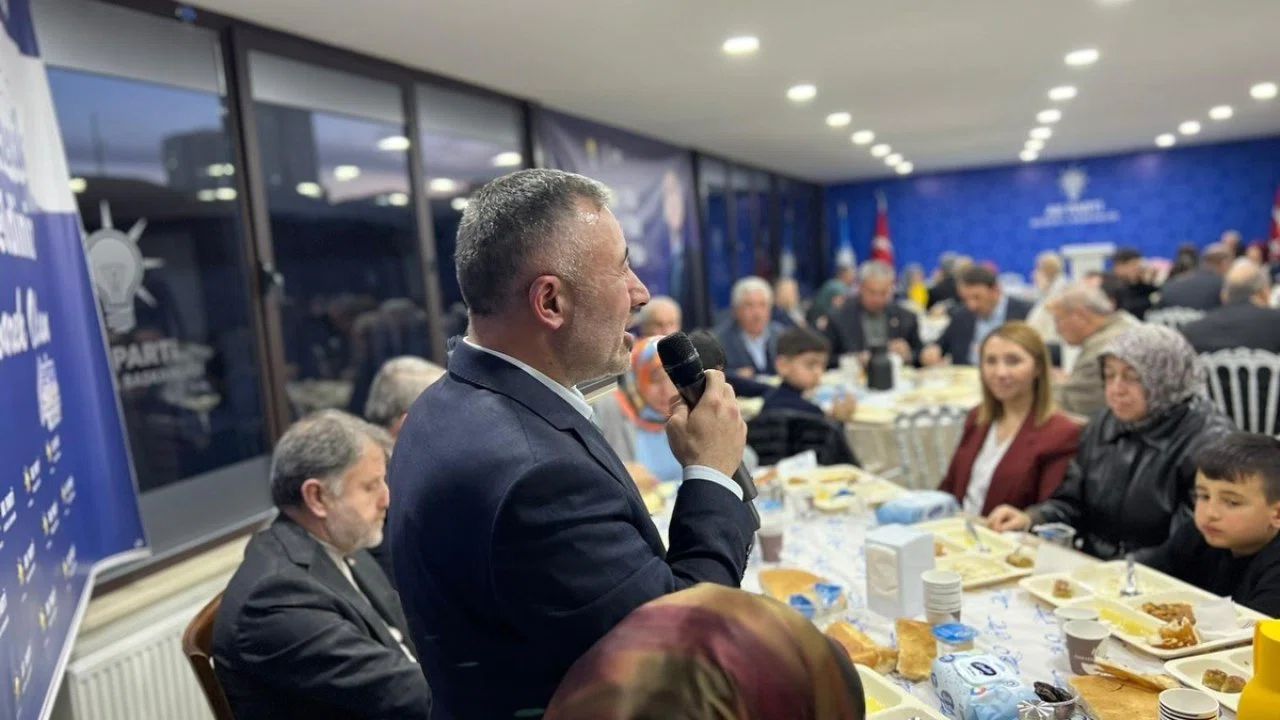 AK Parti Bilecik’te ‘Vefa İftarı’ gerçekleştirildi