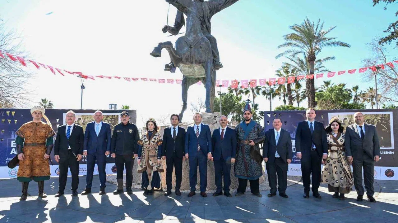 Antalya’da 819. fetih ve 96. yıl coşkusu