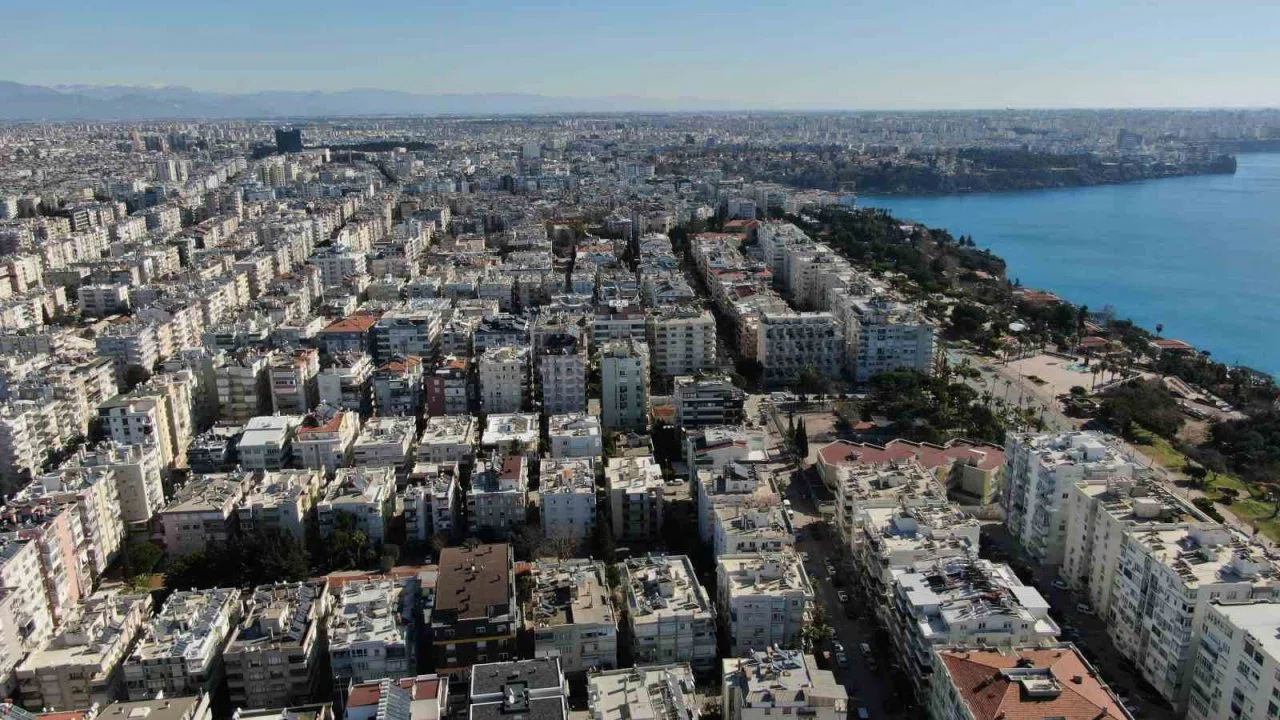 Antalya’da ocak ayında 5 bin 615 konut satıldı