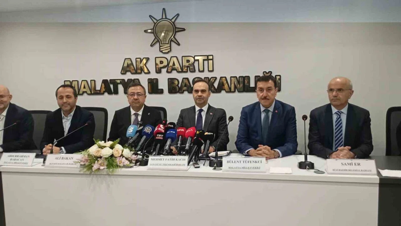 Bakan Kacır: "Türkiye sanayide 23 yılda tarihi sıçrama yaptı"