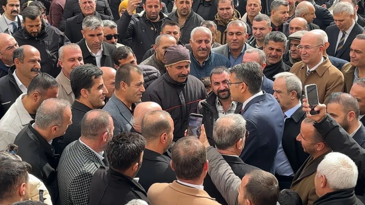Bakan yardımcılığına atanan Vali Ali Çelik’ten veda ziyareti