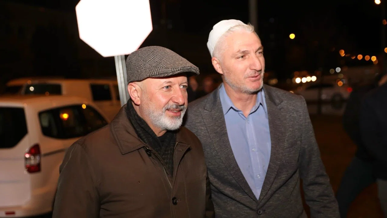 Başkan Çolakbayrakdar: "Hemşehrilerimizle Ramazan’ın güzelliklerini paylaşıyoruz"
