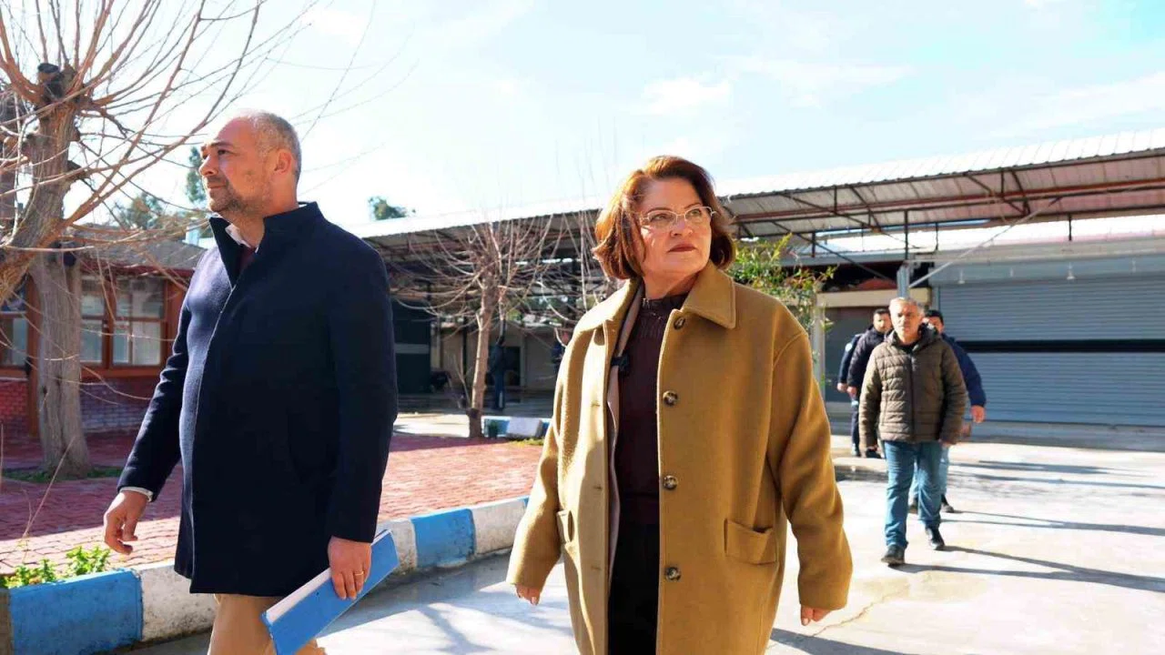 Başkan Gençay: "Projelerimizle Mavişehir’e değer katıyoruz"