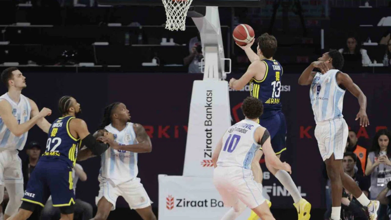 Basketbol Erkekler Ziraat Bankası Türkiye Kupası’nda finalistler belli oldu