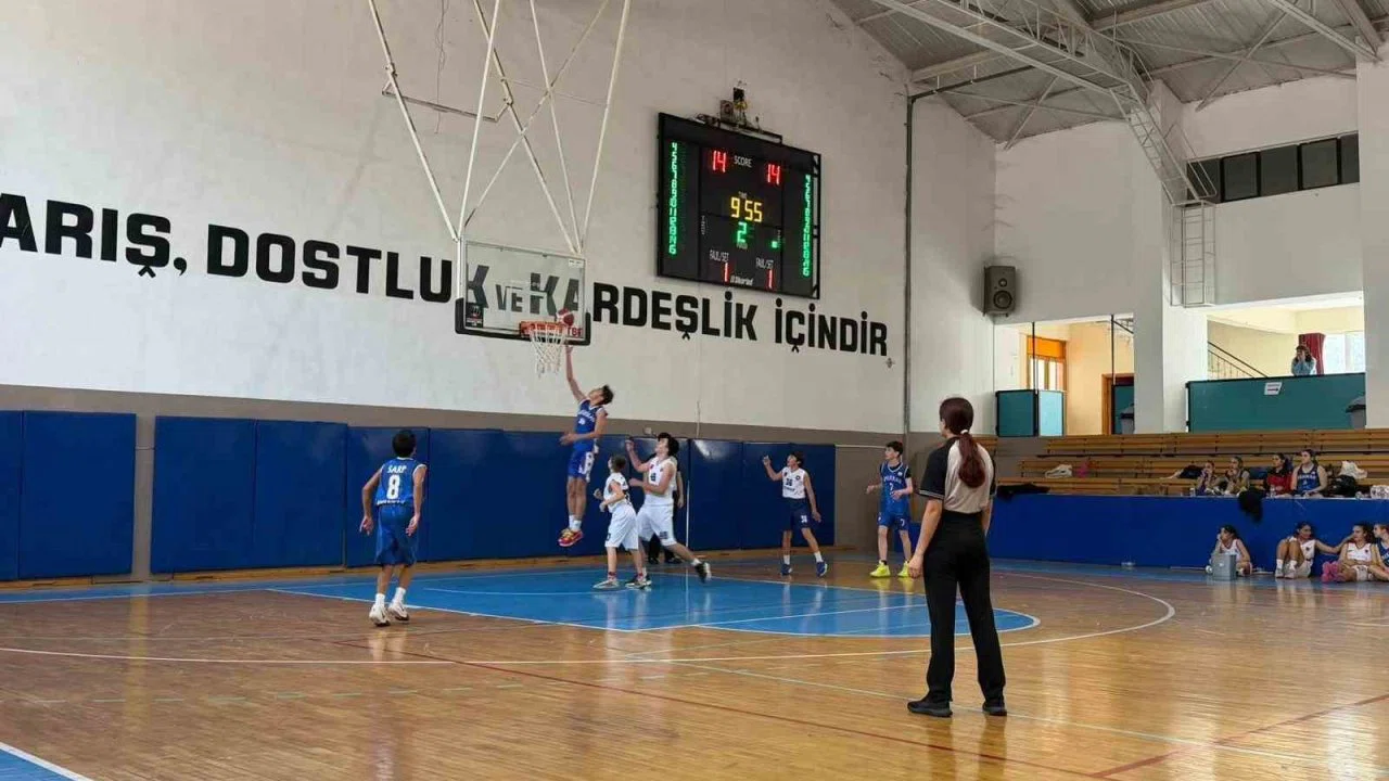 Basketbol turnuvası final maçıyla tamamlandı