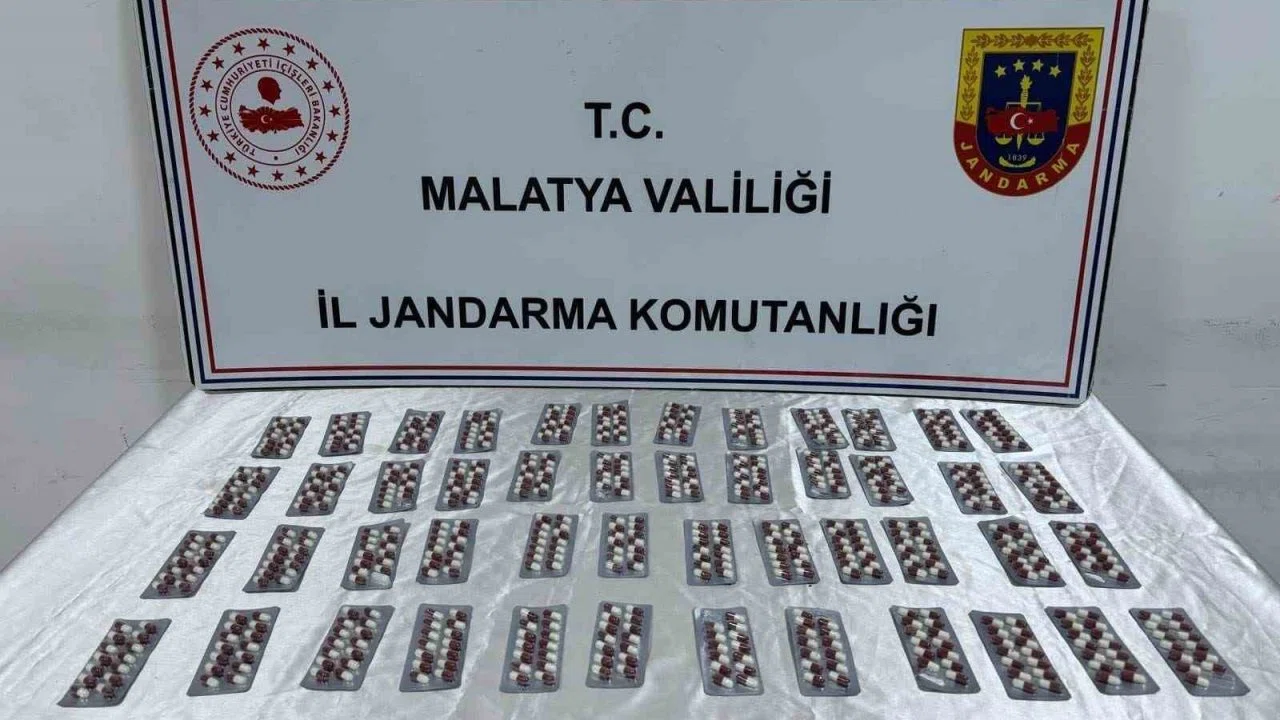 Battalgazi’de 661 adet sentetik ecza hapı ele geçirildi:1 gözaltı