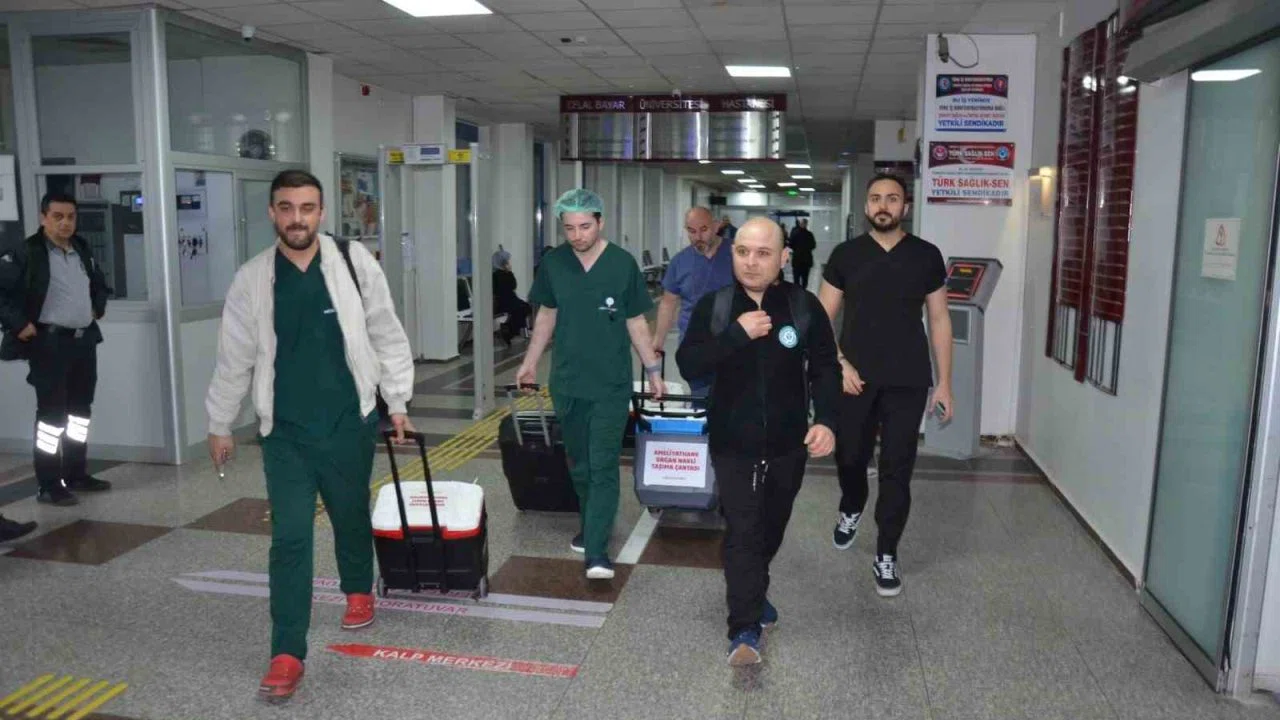Beyin ölümü gerçekleşen baba 5 hayata umut oldu