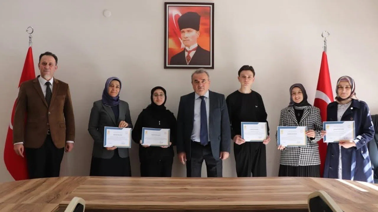 Bilecik’te ’Kur’an-ı Kerim’i Güzel Okuma ve Hafızlık’ yarışmaları il birincileri belli oldu