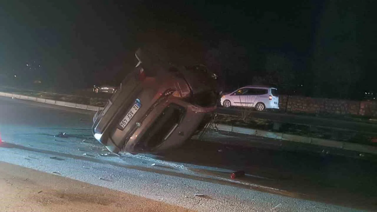 Bingöl’de trafik kazası: 3 Yaralı