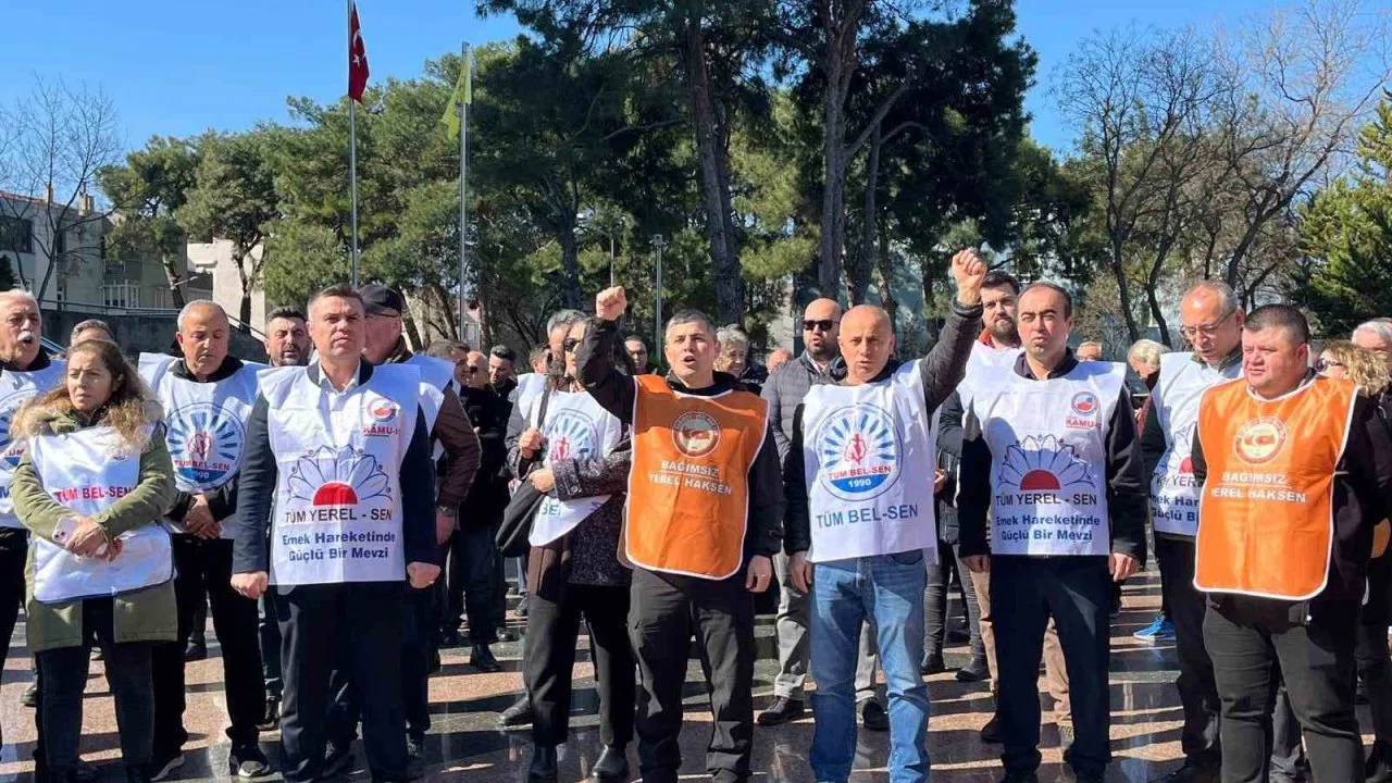Buca Belediyesinde memurların ’alacak’ eylemi sürüyor