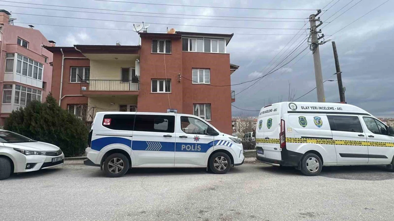 Burdur’da arkadaşının evinde fenalaşan adam hayatını kaybetti