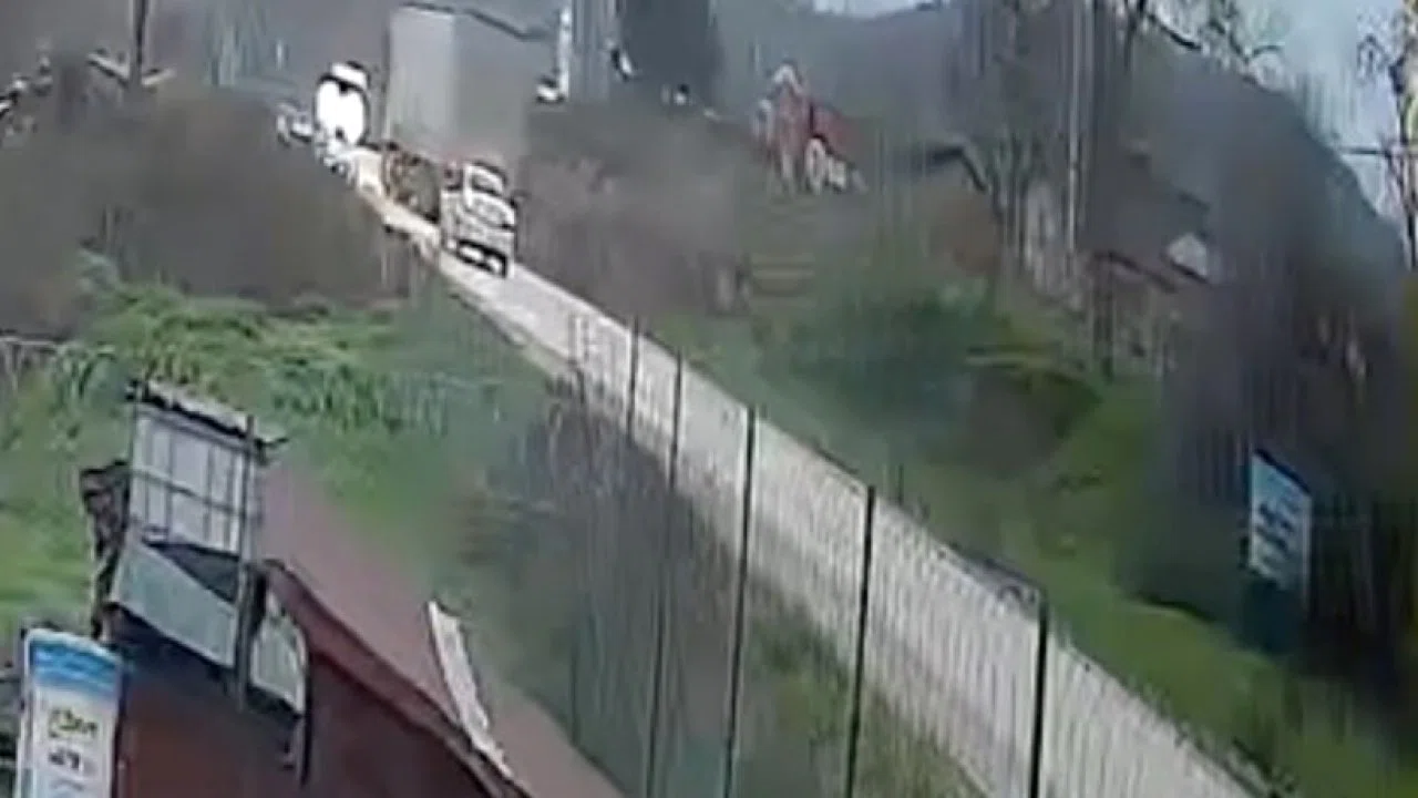 Bursa’daki kaza güvenlik kamerasında
