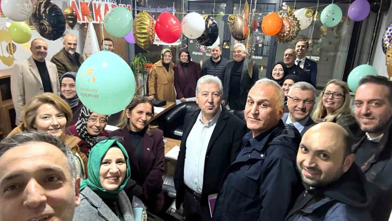 Çakıcı: "Mübarek ayın manevi iklimini hep birlikte hissetmek adına il başkanlığımızı süsledik"
