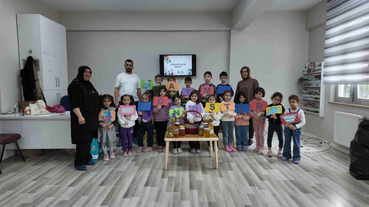 Çayırova’da minik çevrecilere "sıfır atık" eğitimi