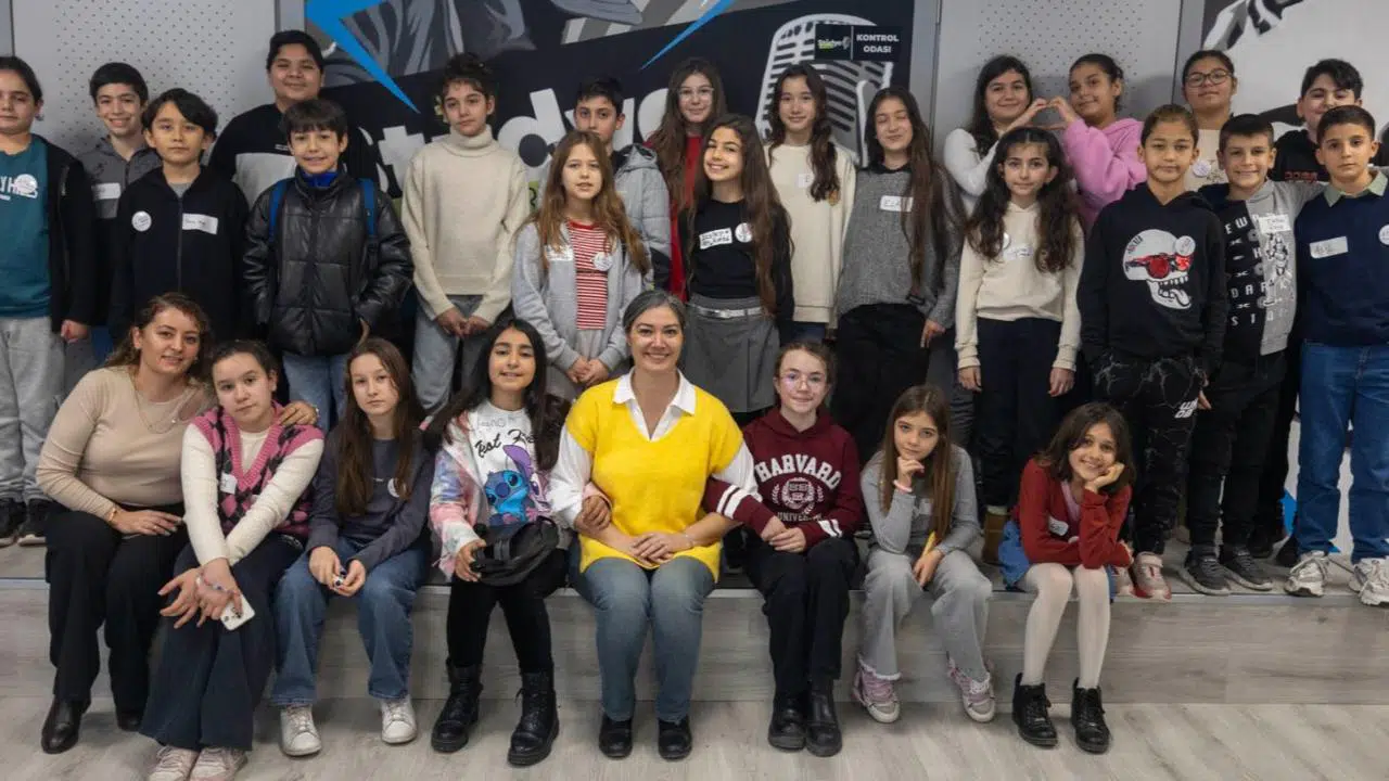 Çocuk Meclisi üyeleri Stüdyo Kültürpark’ta kayıt yaptı