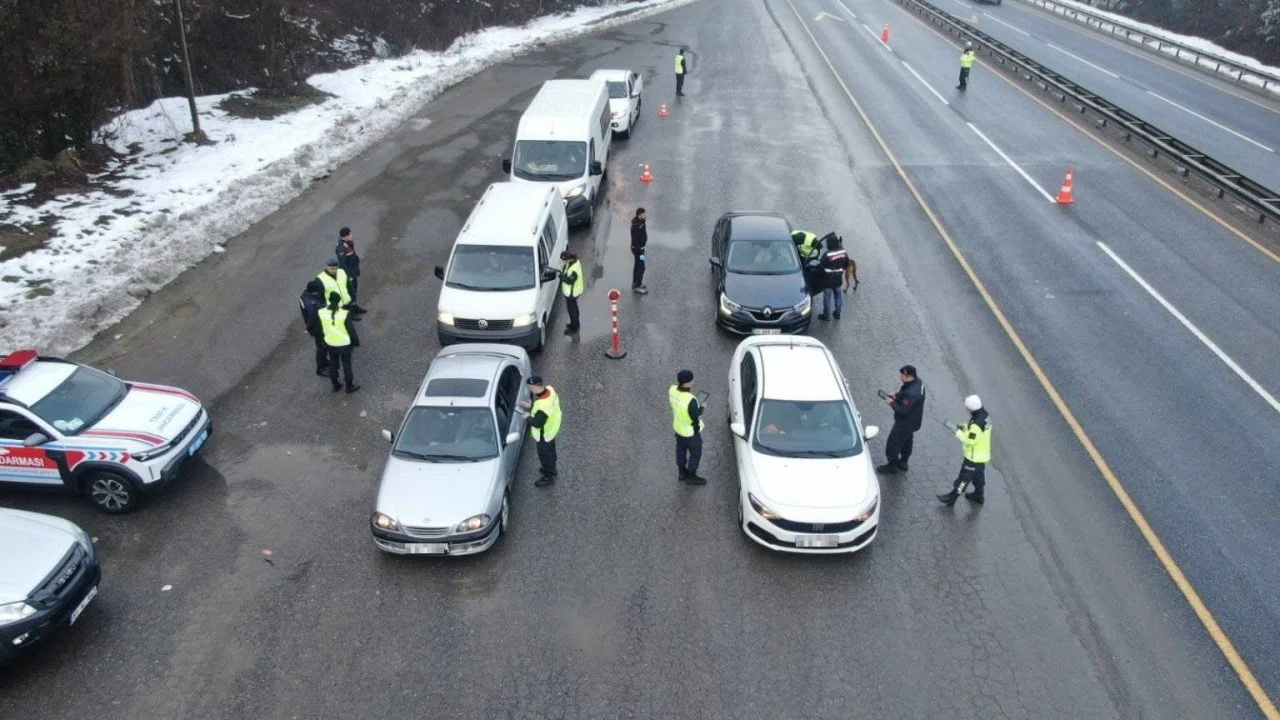 Düzce’de 2 bin 523 araca cezai işlem uygulandı
